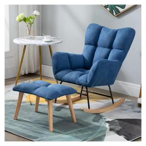 Moderne schommelstoel schommelstoel zweefvliegtuig met voetenbank voor kinderkamer gestoffeerde accentstoel hoge rugleuning en armleuningen comfortabele zijstoel voor woonkamer bla
