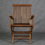Houten klapstoel Eliano met armleuningen, retrostoel van massief hout, brede en stabiele armleuning, voor tuin, terras, keuken, lounge, eetkamer, AL1000