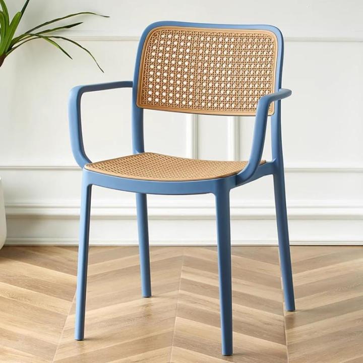 Rotan Plastic Stapelbare Stoelen voor Indoor en Commerciële Evenementen Retro Mid Century Lounge Stoel voor Keuken en Woonkamer 18x20x31" (J45x50x80cm)