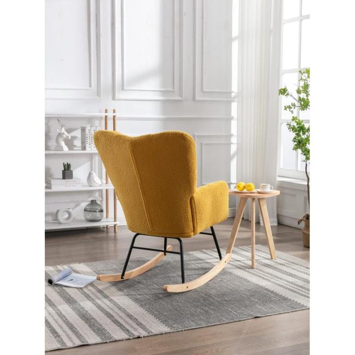 Moderne Teddy Stof Tufted Wingback Schommelstoel met Gewatteerde Zitting en Massief Houten Benen Gele Kleur Ideaal voor Woonkamer Slaapkamer en Kinderkamer